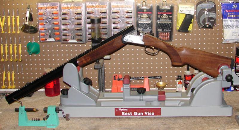 Though the Best Gun Vise can hold break-action firearms as shown, if offers no support in the hinge area as neither leg of the center support is tall enough.